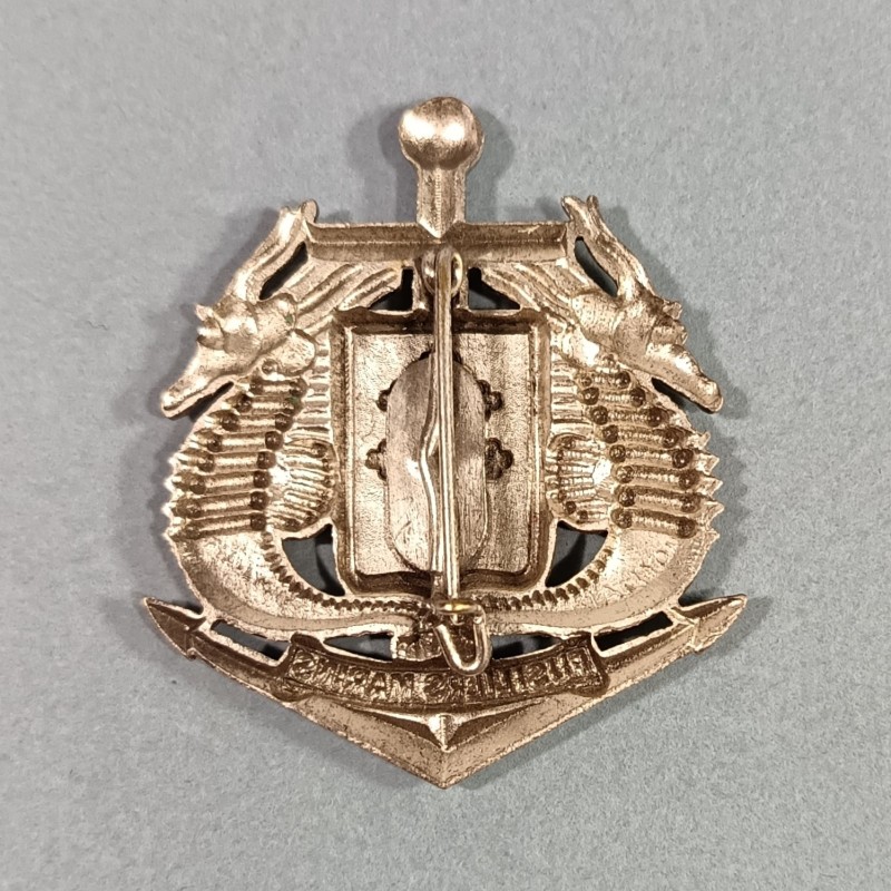 INSIGNE MILITAIRE POUR BERET DES FUSILIERS MARINS FABRICATION FIA LYON